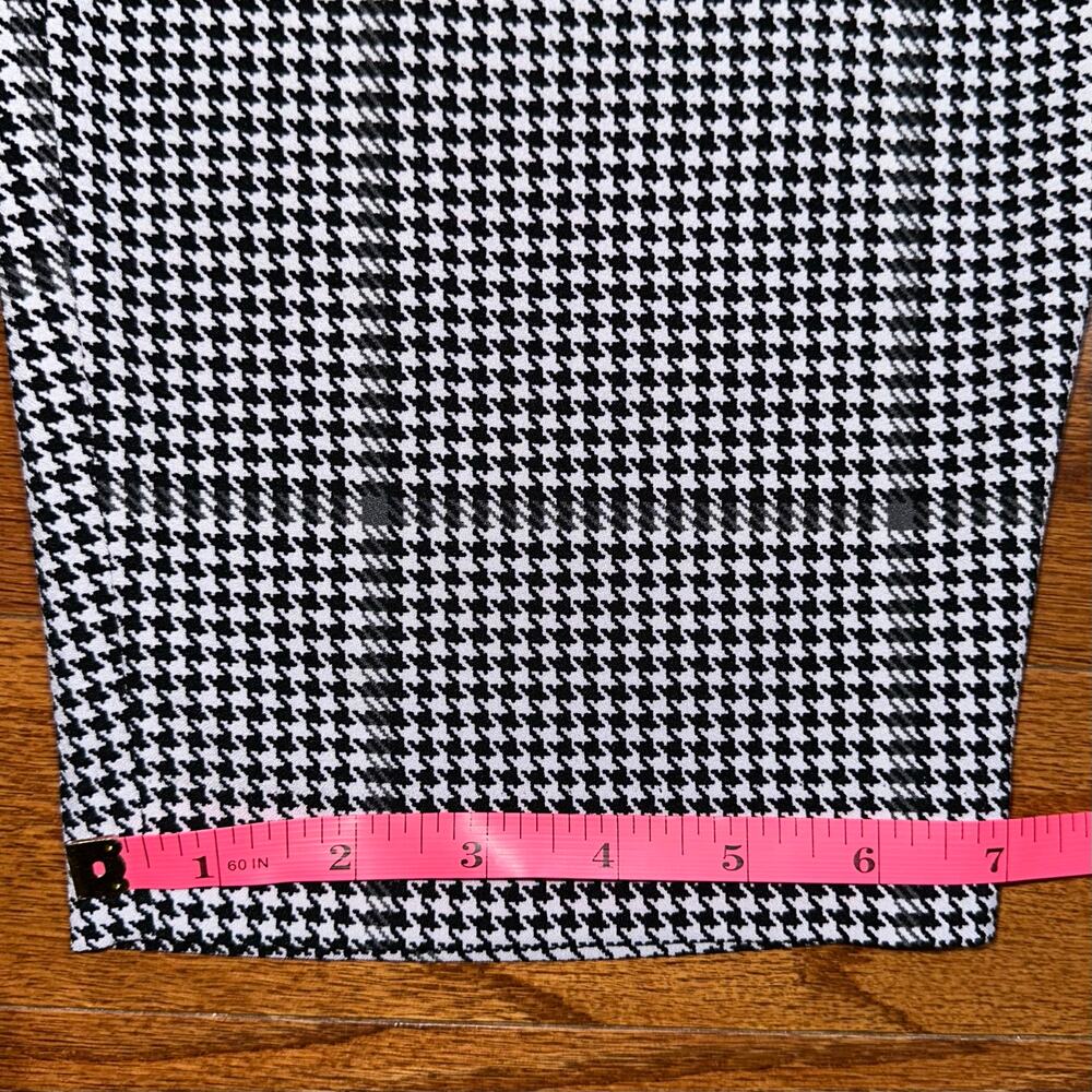 Torrid Black White Plaid Crepe Pull On Tapered Ankle Pant Size 2XL - Picture 16 of 16